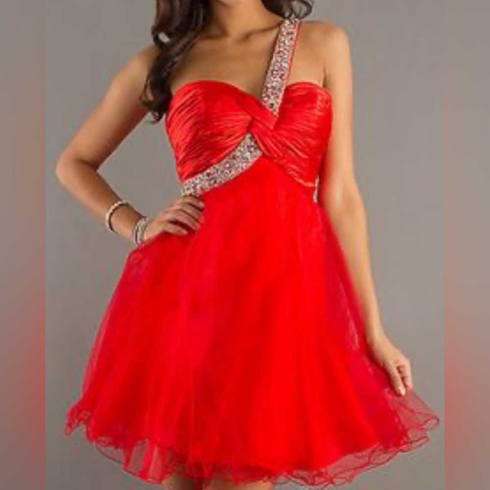 Dave & Johnny Red Formal/Cocktail Dress